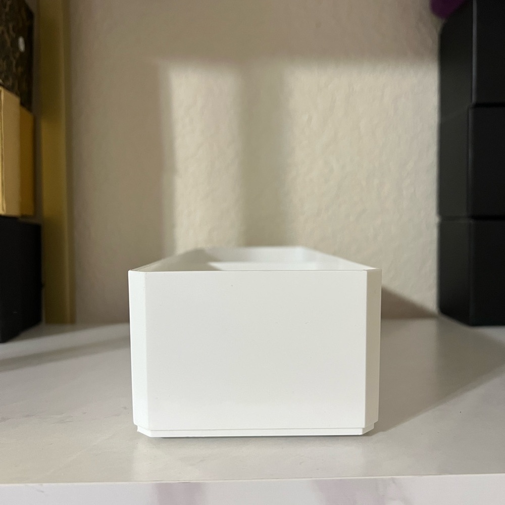 White Rectangular Organizer - Picture 3 of 4